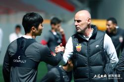 乐鱼平台 -清晨上海海港备战全明星赛，刷新队史纪录细节曝光，震撼外界，训练强度明显提升的简单介绍